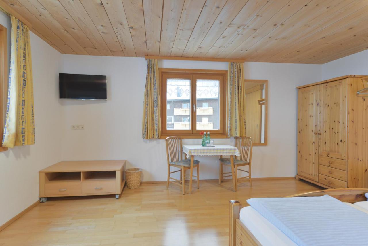 Pension Haus Romy Schoppernau Luaran gambar